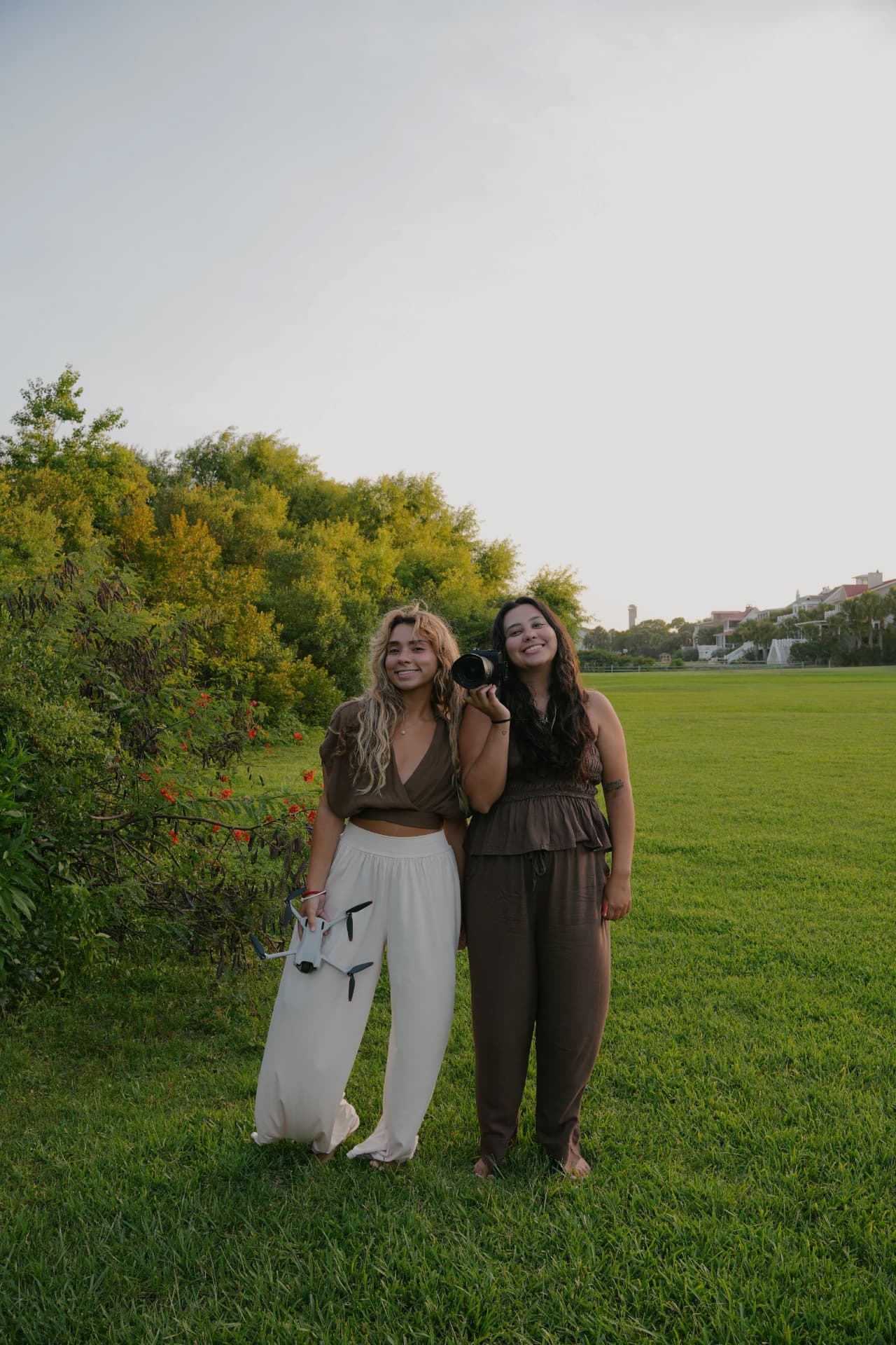 Janiley and Jailene, the sisters behind Tide & Co. Media